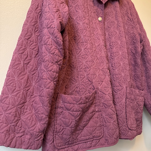 Alfred Dunner quilted snap front lightweight coat - Picture 5 of 6